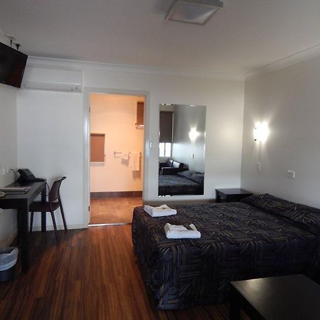 Blackwater Hotel Motel Ngoại thất bức ảnh