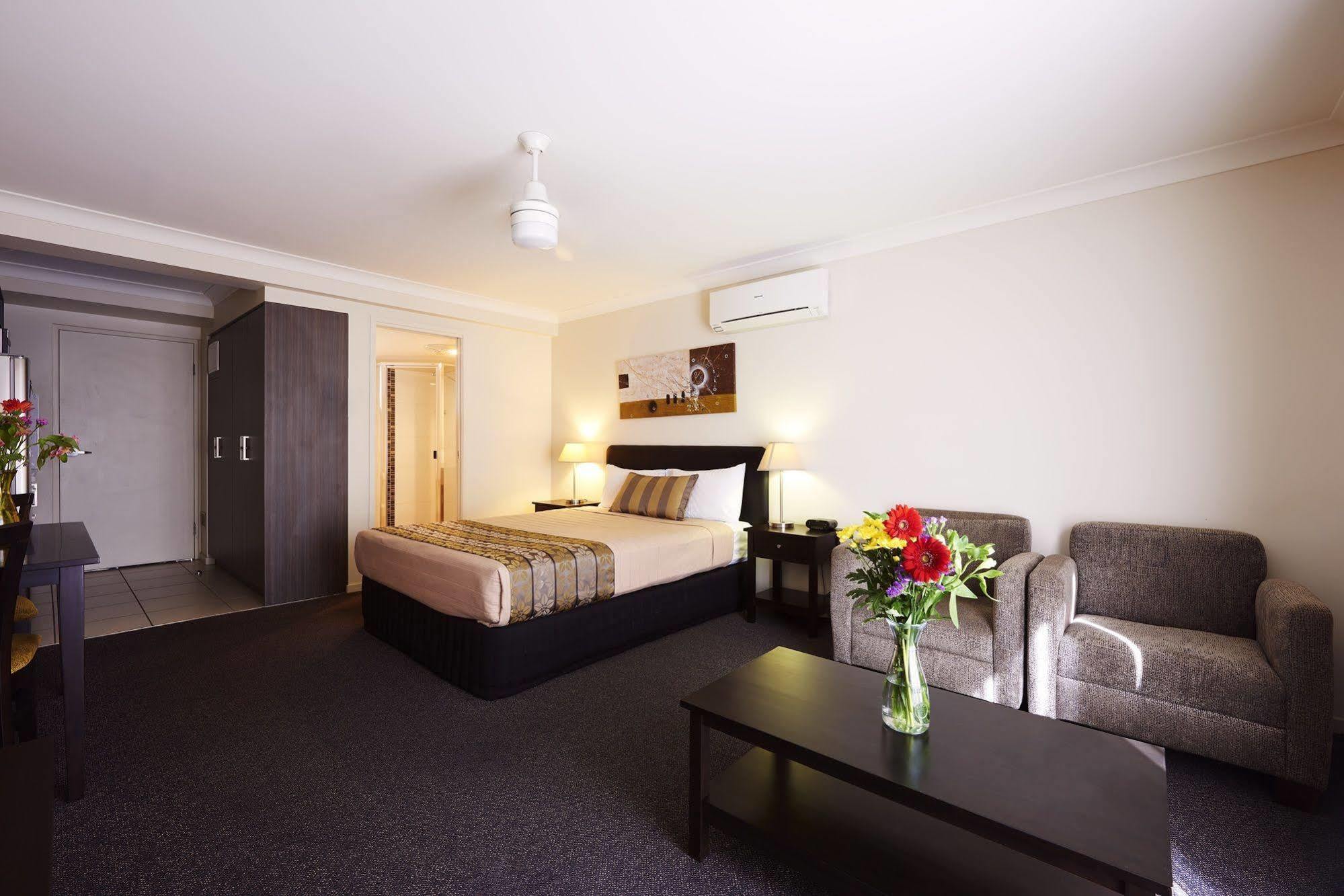 Blackwater Hotel Motel Ngoại thất bức ảnh