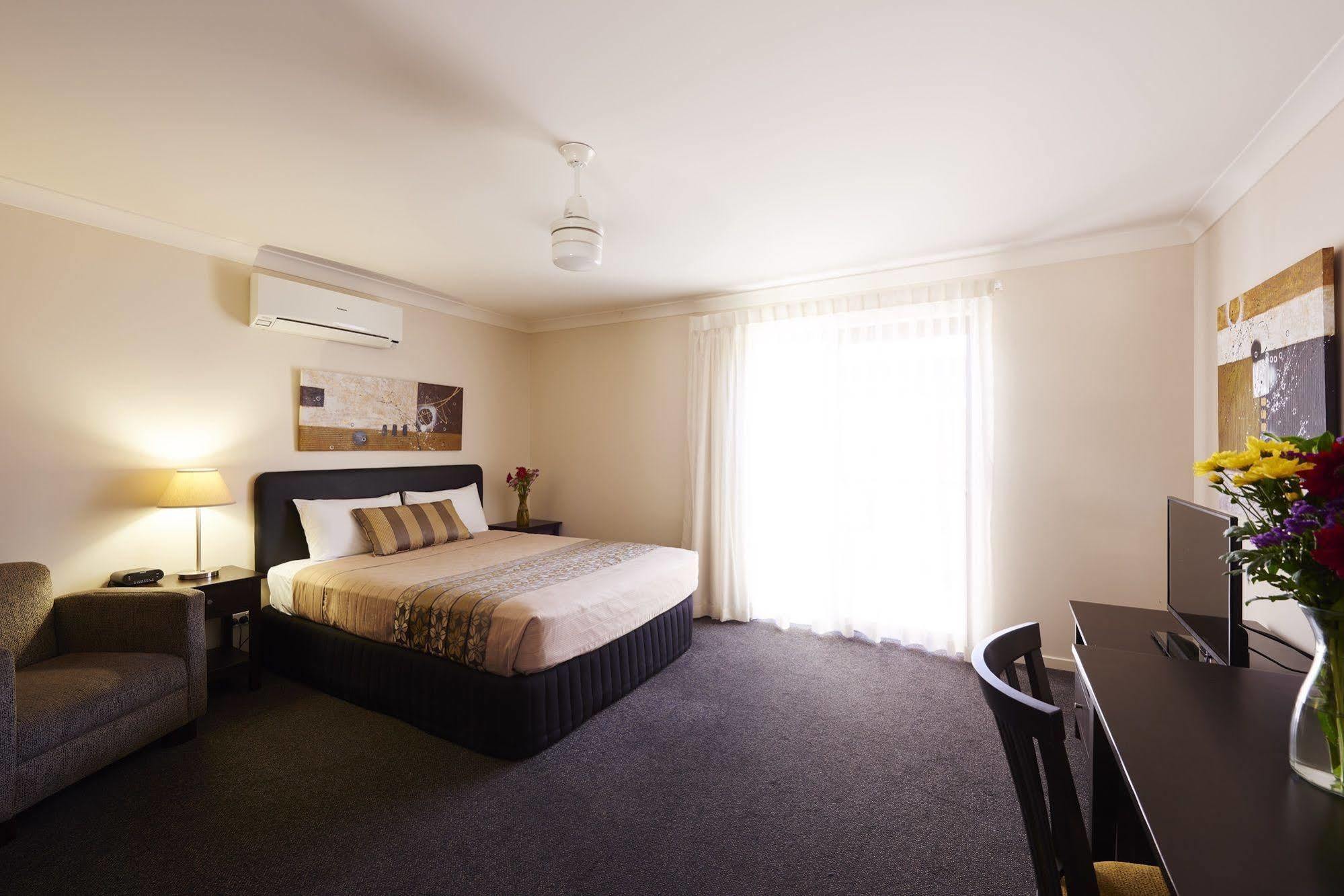 Blackwater Hotel Motel Ngoại thất bức ảnh