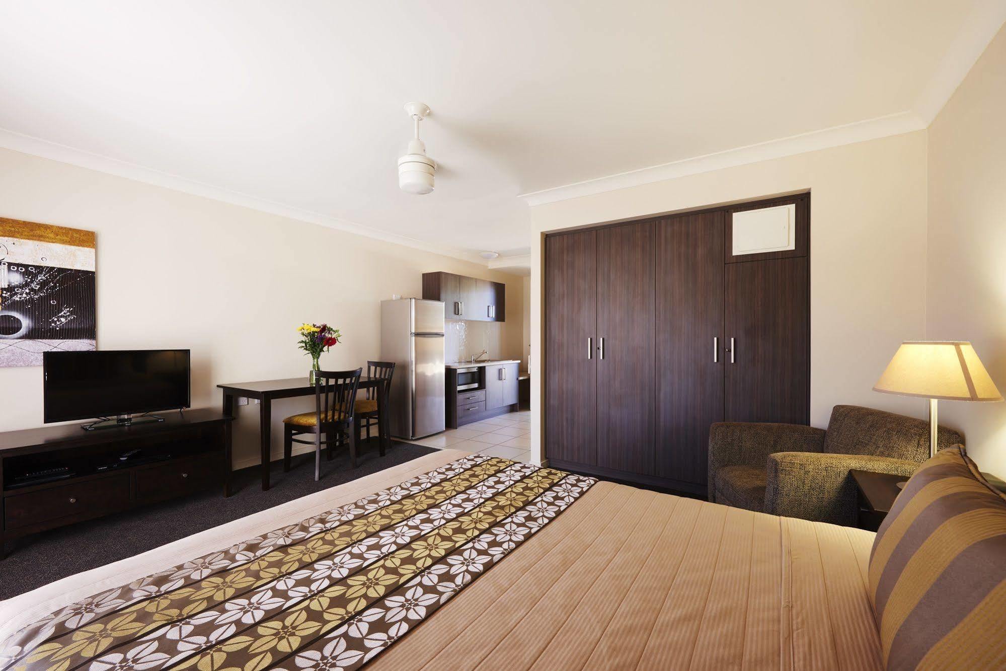 Blackwater Hotel Motel Ngoại thất bức ảnh