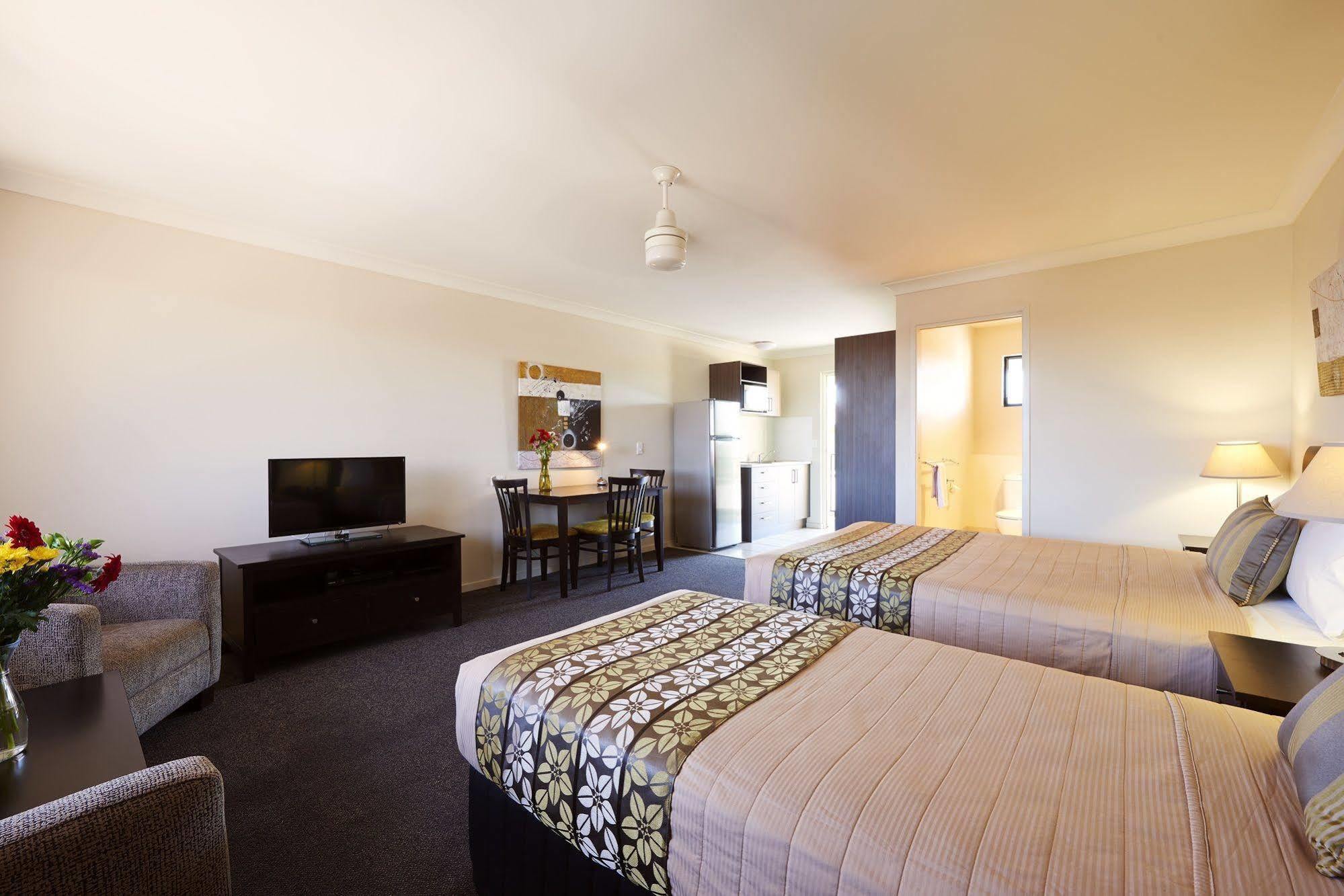 Blackwater Hotel Motel Ngoại thất bức ảnh